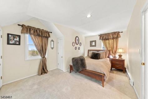 17 Middle Avenue Summit NJ 07901