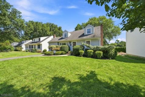 17 Middle Avenue Summit NJ 07901