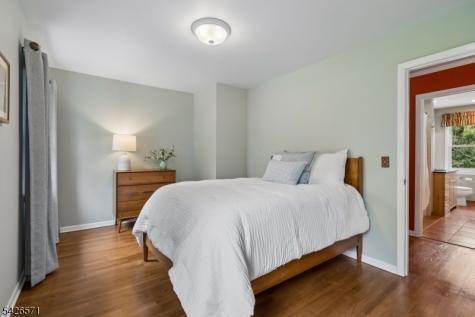 27 Hillside Terrace New Providence NJ 07901