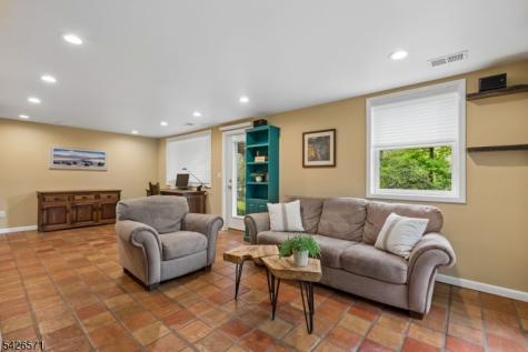 27 Hillside Terrace New Providence NJ 07901
