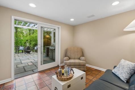 27 Hillside Terrace New Providence NJ 07901