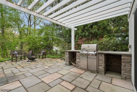 27 Hillside Terrace New Providence NJ 07901