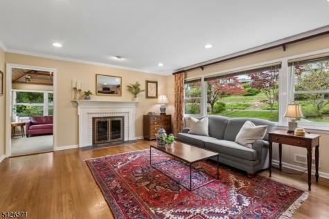 27 Hillside Terrace New Providence NJ 07901