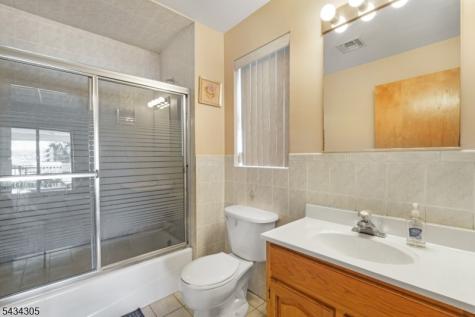 17 Pleasant Place Kearny NJ 07032