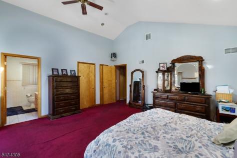 17 Pleasant Place Kearny NJ 07032