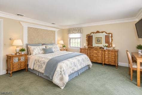 2 Rochambeau Road Pequannock NJ 07444