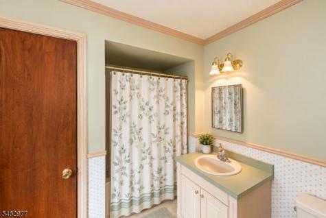 2 Rochambeau Road Pequannock NJ 07444