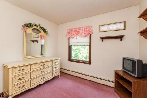 2 Rochambeau Road Pequannock NJ 07444
