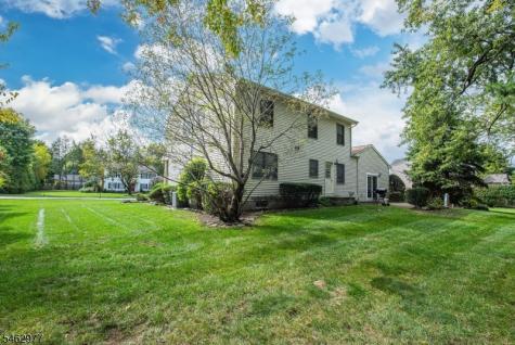 2 Rochambeau Road Pequannock NJ 07444