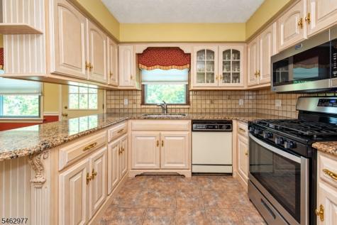 2 Rochambeau Road Pequannock NJ 07444