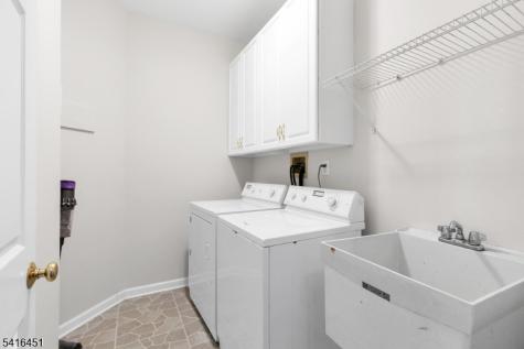 1 Vanderveer Drive Bernards NJ 07920