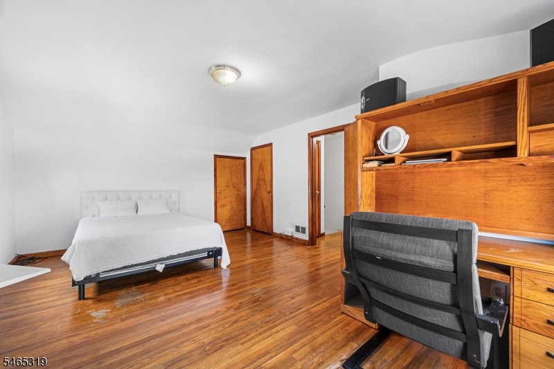 113 Carlisle Avenue Paterson NJ 07501