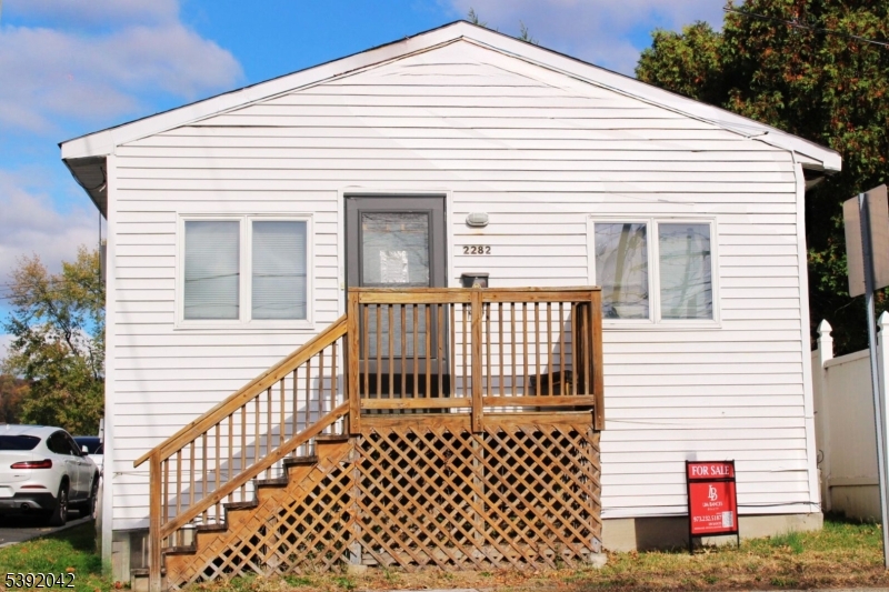 2282 Springfield Avenue Union NJ 07088