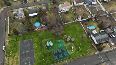35 Thompson Avenue Woodbridge NJ 08863