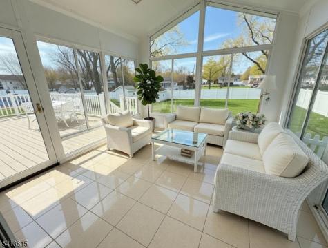 35 Thompson Avenue Woodbridge NJ 08863
