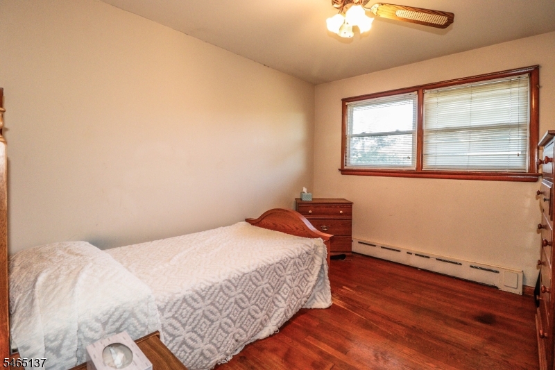 9 Castleton Avenue Franklin NJ 08873