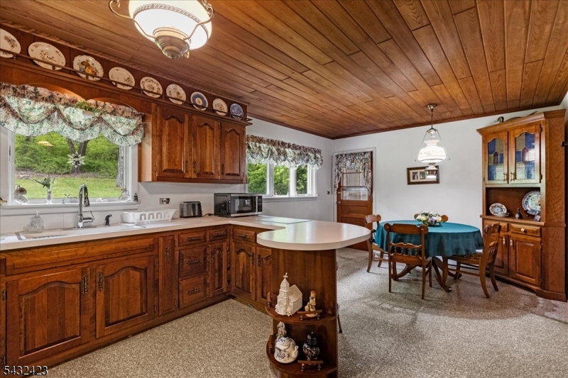 111 E Mountain Road Hillsborough NJ 08844