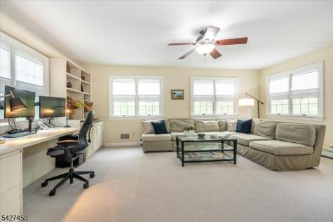 8 Abbington Terrace Glen Rock NJ 07452