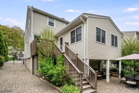 8 Abbington Terrace Glen Rock NJ 07452