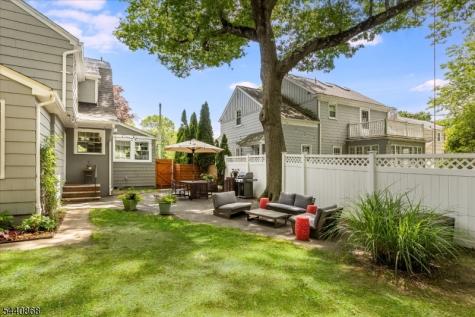 20 College Avenue Montclair NJ 07043