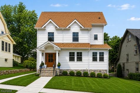 31 Ridgeview Avenue West Orange NJ 07052