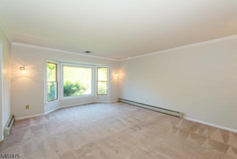 4 Stratford Drive Randolph NJ 07869