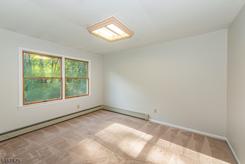 4 Stratford Drive Randolph NJ 07869