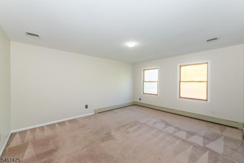 4 Stratford Drive Randolph NJ 07869