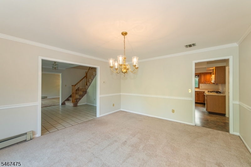 4 Stratford Drive Randolph NJ 07869