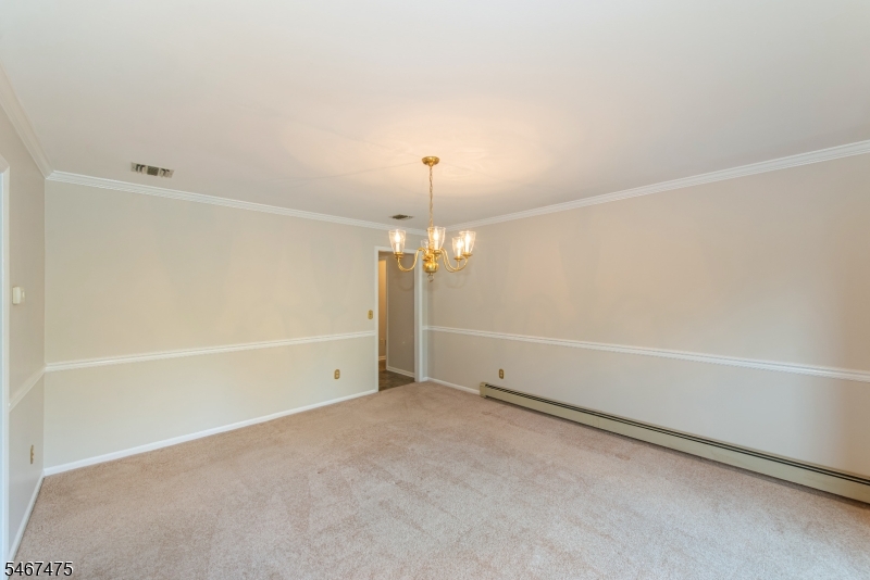 4 Stratford Drive Randolph NJ 07869