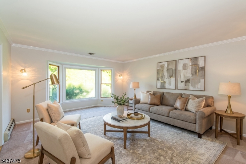 4 Stratford Drive Randolph NJ 07869