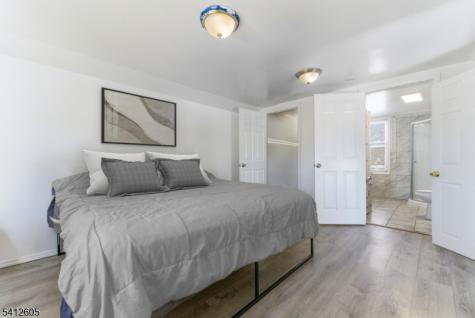 71 Franklin Terrace Irvington NJ 07111