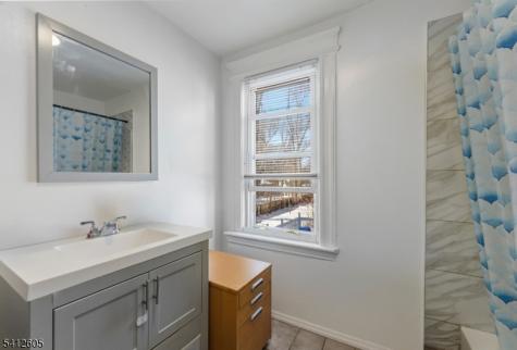 71 Franklin Terrace Irvington NJ 07111