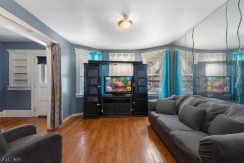 71 Franklin Terrace Irvington NJ 07111