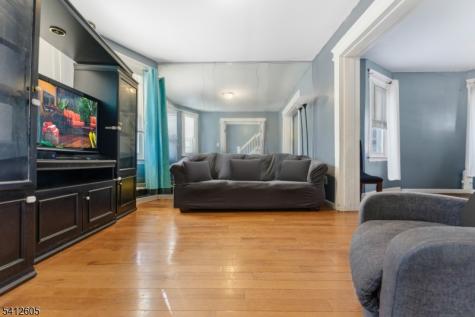 71 Franklin Terrace Irvington NJ 07111