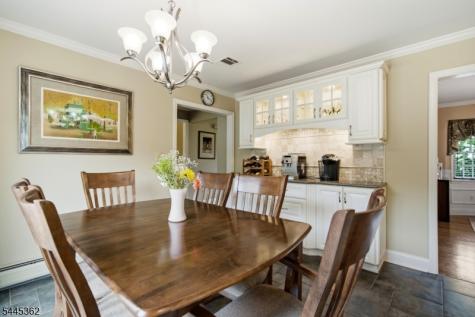 16 Brookside Road Roxbury NJ 07876