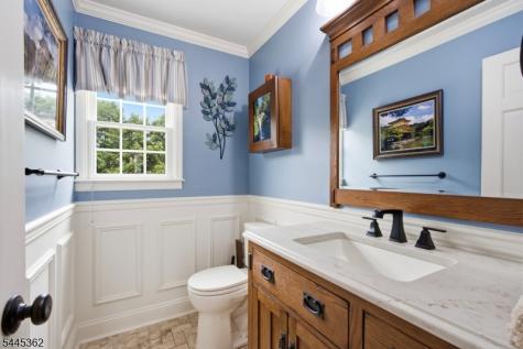 16 Brookside Road Roxbury NJ 07876