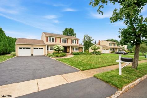 16 Brookside Road Roxbury NJ 07876