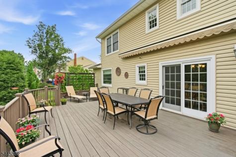 16 Brookside Road Roxbury NJ 07876