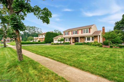16 Brookside Road Roxbury NJ 07876