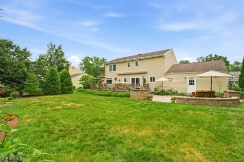 16 Brookside Road Roxbury NJ 07876