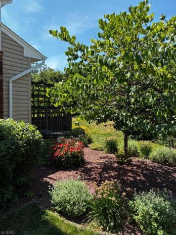 16 Brookside Road Roxbury NJ 07876