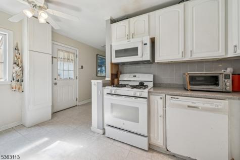 32 Charnwood Road New Providence NJ 07974