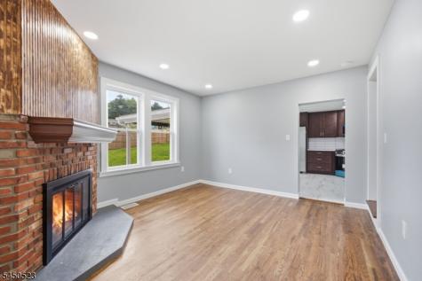 34 N Prospect Street Lopatcong NJ 08865