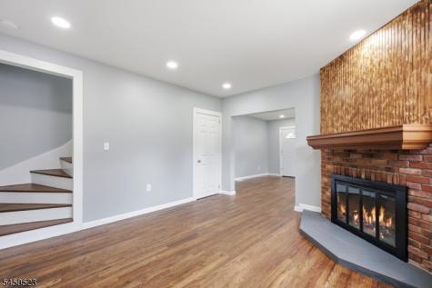 34 N Prospect Street Lopatcong NJ 08865