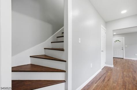 34 N Prospect Street Lopatcong NJ 08865