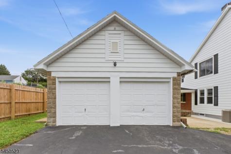 34 N Prospect Street Lopatcong NJ 08865