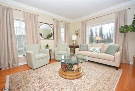 11 Devonald Drive Bethlehem NJ 08802