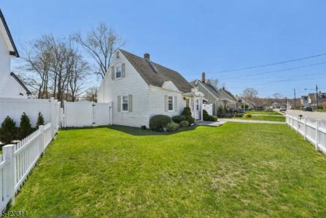 23 Smith Avenue Wanaque NJ 07420