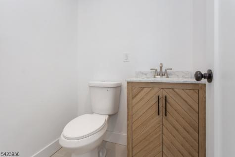 325 Hollywood Avenue Hillside NJ 07205